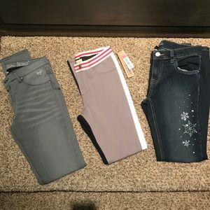 Girls jeans & paints